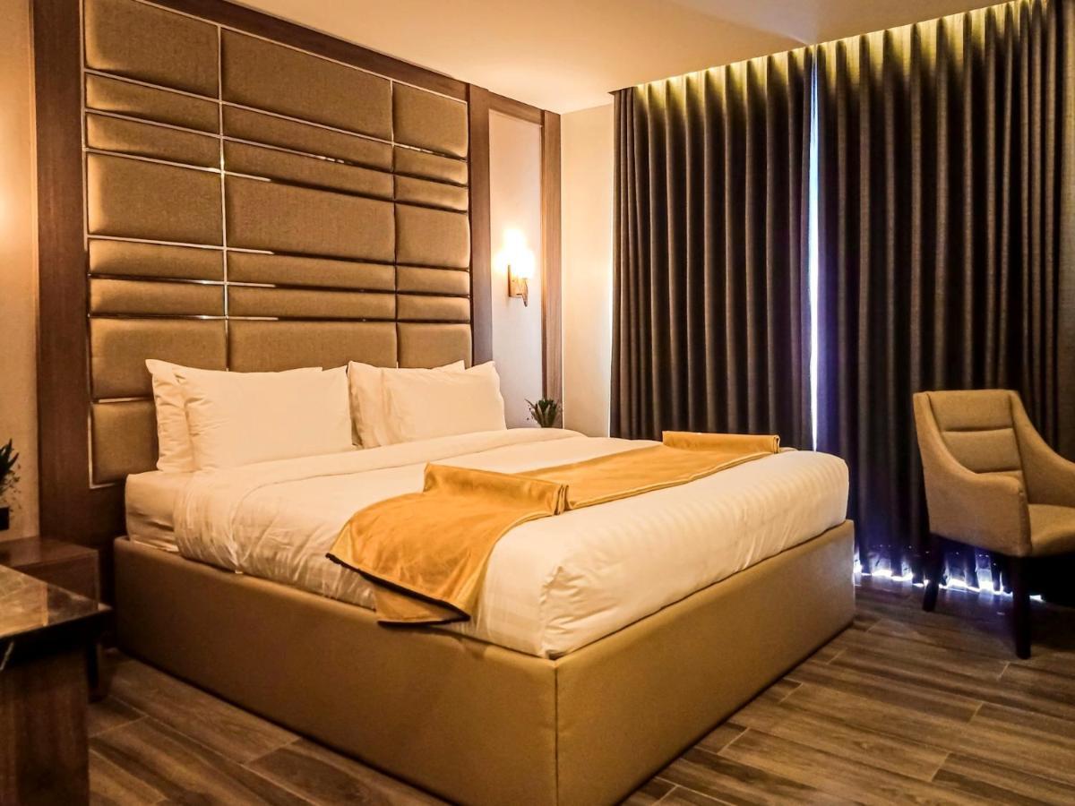 El Vistra Hotel Angeles Eksteriør bilde